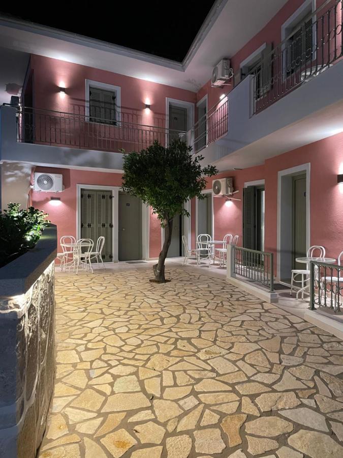 Anax Apartments Парга Экстерьер фото
