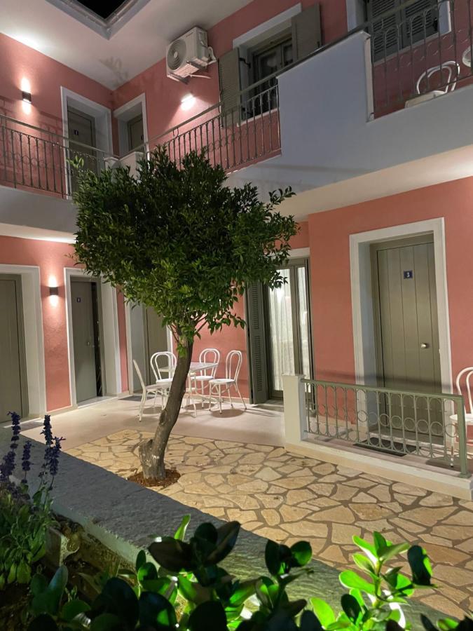 Anax Apartments Парга Экстерьер фото