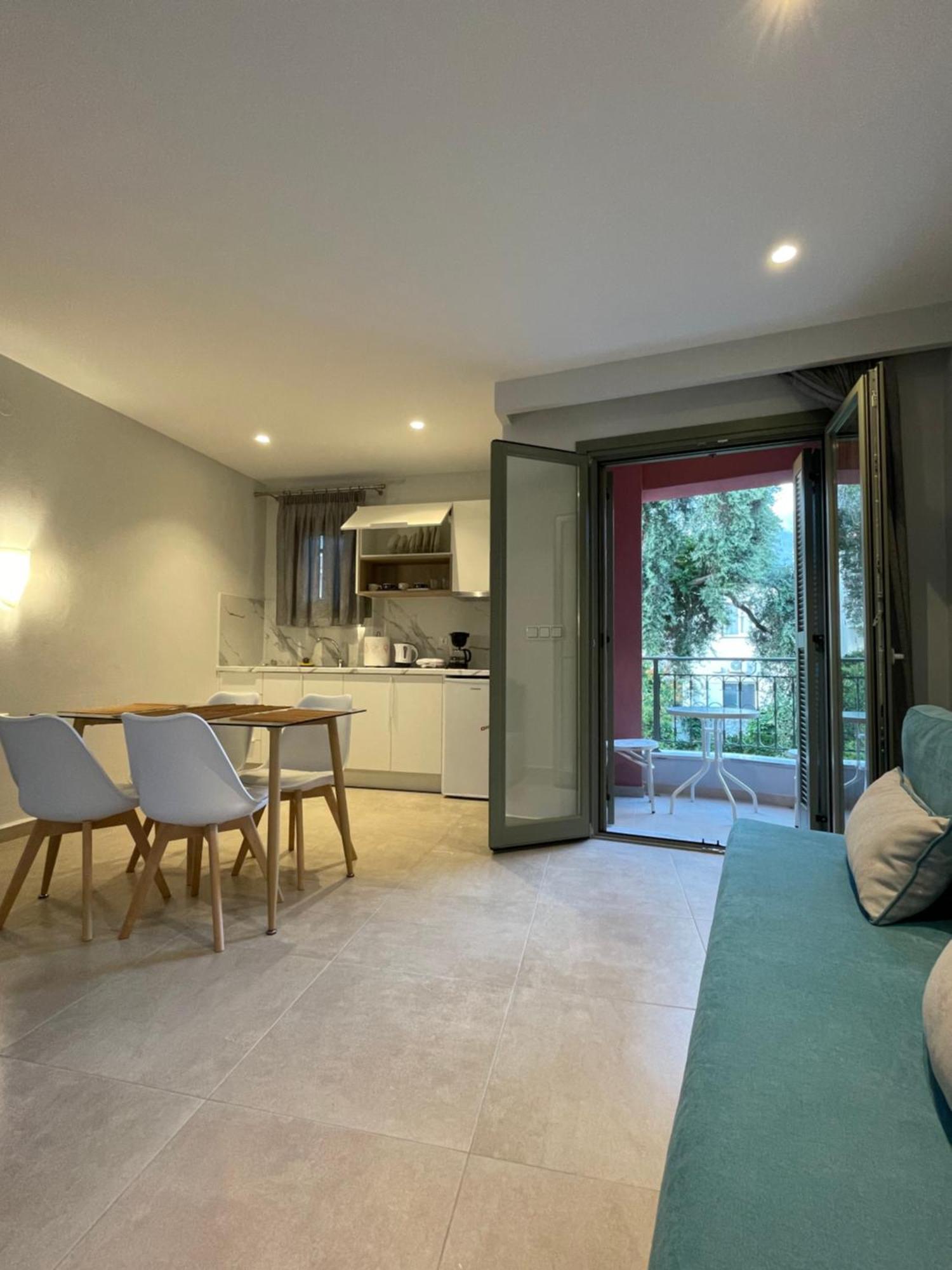 Anax Apartments Парга Экстерьер фото